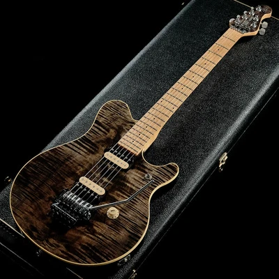 Bajo eléctrico usado Music Man 1991 EVH Signature negro translúcido 80097 Foto 1 de 4