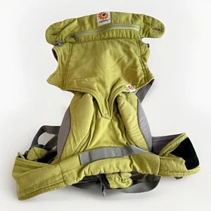 Portabebés Ergobaby 4 Posiciones 360 Todo Llevar Polvoriento Gris Verde Algodón - Imagen 1 de 9