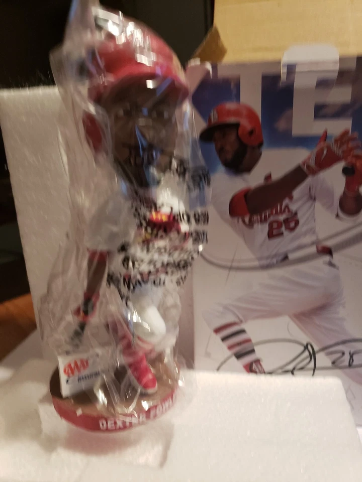 НОВЫЙ В КОРОБКЕ DEXTER FOWLER-SGA-Bobblehead-St-Louis-Cardinals-Game-4-21-18 - Изображение 1 из 4