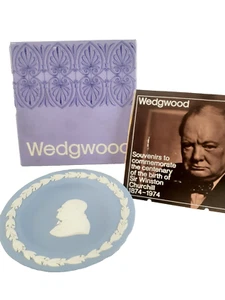 Piatto Wedgwood Winston Churchill Diasperware Blu 11 cm in scatola centenario 1974 - Foto 1 di 17