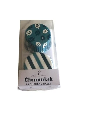 Men Men Channukah 48 Cupcake Cases Blue & White Dreidel & Striped Design Disposa - Image 1 of 3