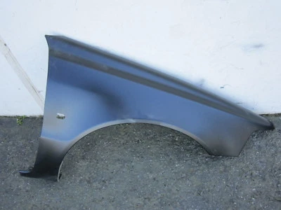 Guardabarros lateral derecho pasajero nn802215 Volvo S40 2001 2002 2003 2004 OEM Foto 1 de 4