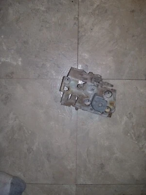 Chevy Chevrolet El Camino 1960 pestillo puerta delantera izquierda izquierda derecha Foto 1 de 3