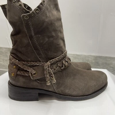 Trask boots booties women's western size 8M - Image 1 of 4