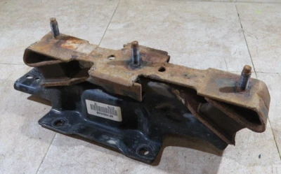 2013-21 DODGE RAM 1500 3.6L,  TRANSMISSION MOUNT BRACKET (Q1MH09) Foto 1 de 4