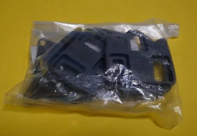 Shimano SM-PD64 Road Pedal Cleats Pair NOS NIB with hardware - Image 1 of 2