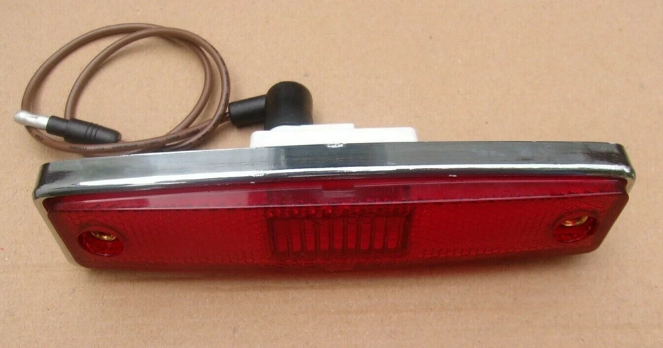 NEW Mopar Reproduction RED REAR SIDE MARKER LAMP for 1970 1971 Dodge Truck - Image 1 of 1
