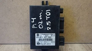 Módulo de control de barra de remolque ECU 8E0907383 AUDI A4 2.5 TDI 2002 - Imagen 1 de 1