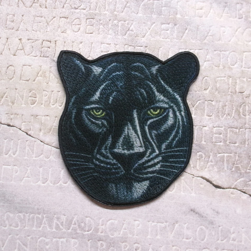 Black Panther iron-on PATCH ROARING WILD ANIMAL LION TIGER SOUVENIR APPLIQUE - Image 1 of 4