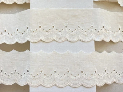 Ojales bordados blanco roto de 2 yardas de algodón/costura/novia/artesanía/2,75" de ancho Foto 1 de 4