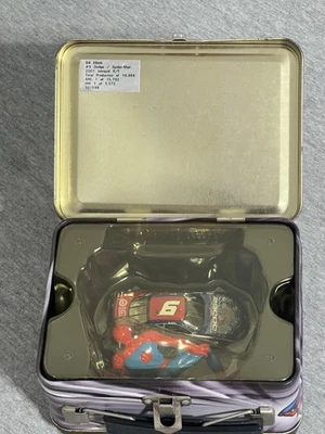 Figura de hojalata NASCAR 2001 Spider-Man Bill Elliott #9 Dodge Intrepid 1:64 Foto 1 de 4