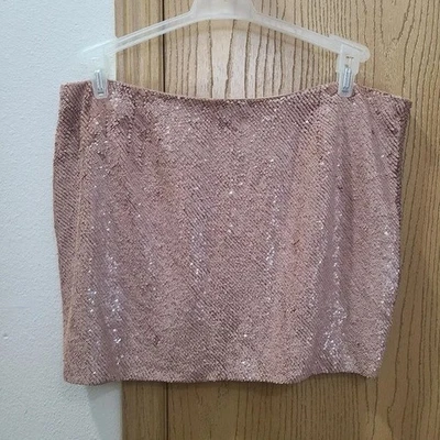 Haute Hippie 100% Silk Dusty Pink Sequin Barbiecore Mini Skirt LARGE - Image 1 of 3
