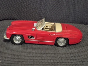 Mercedes-Benz 300SL Roadster 1957 Red Burago 1/18 Scale - Picture 1 of 18