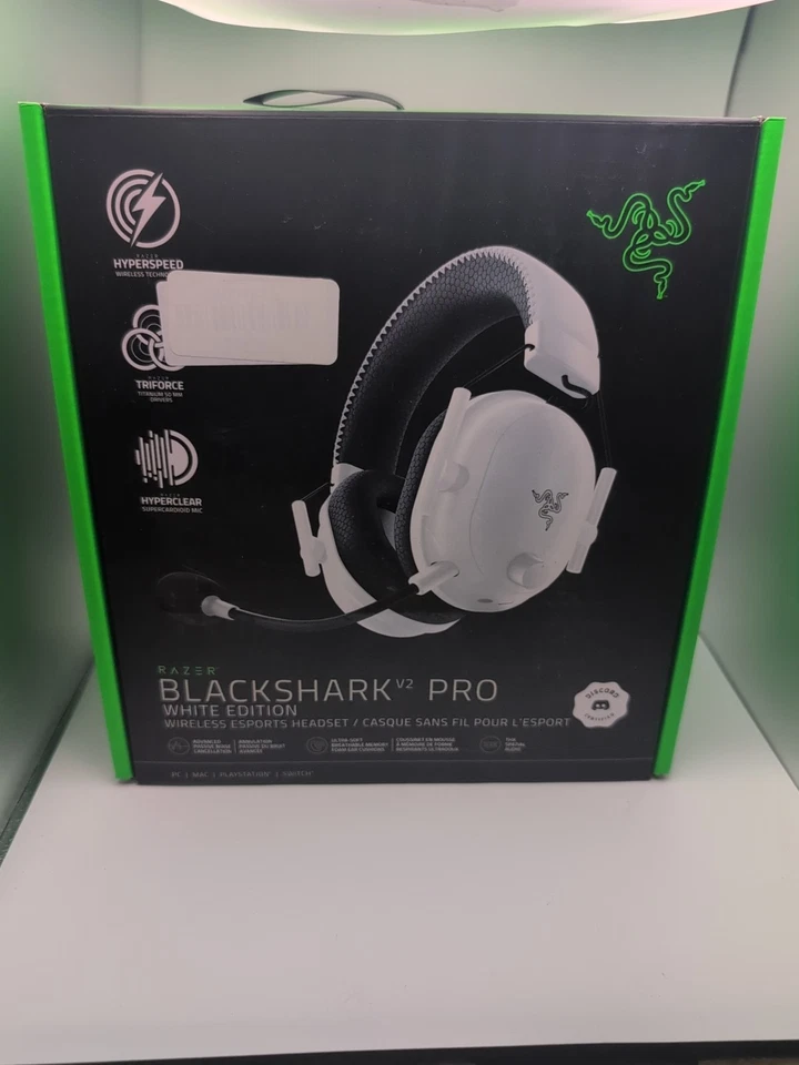 Razer BlackShark V2 Pro Wireless Gaming Headset 2020 Version White H#15 - Image 1 of 4