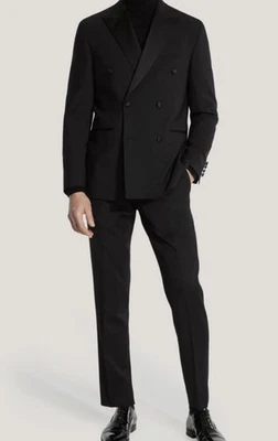 Esmoquin Jack Victor “EDEN” Negro Doble Pecho Pico Solapa Talla 48R Precio de venta sugerido por el fabricante $1198 Foto 1 de 4