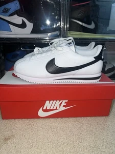 Size 8 - Nike Cortez Leather White Black W - Picture 1 of 8