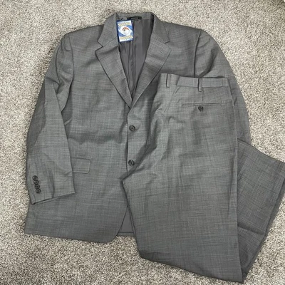 Lauren Ralph Lauren Suit Men's 46 R Jacket Gray Wool Two Piece Suit Pants 44x30 - Image 1 of 4