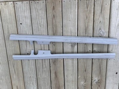 Painel balancim moldura Lincoln Mark VIII 93-96 acabamento inferior esquerdo e direito da tampa do piso - Imagem 1 de 2