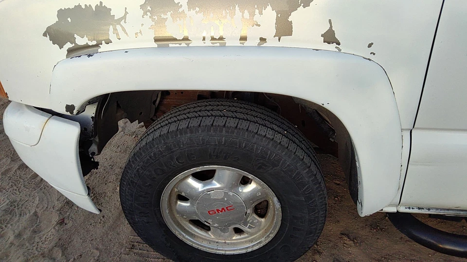 03-07 Conductor Suburban Rueda Delantera Izquierda Flare Molding Guardabarros 50u Summit Blanco Foto 1 de 4