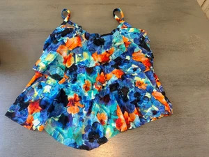 colorful front layered ST TROPEZ swimsuit top tankini size plus 18W - Picture 1 of 2