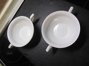 2 Suppentasse mit Henkel beidseitig von Rosenthal Classic in Weiß  - Bild 1 von 5