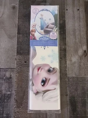 ¡Nuevas calcomanías de pared gigantes Frozen Elsa con brillo 6 aplicaciones! Foto 1 de 4