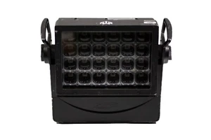 Elation Paladin 24x40W RGBW LED IP65 - Picture 1 of 3