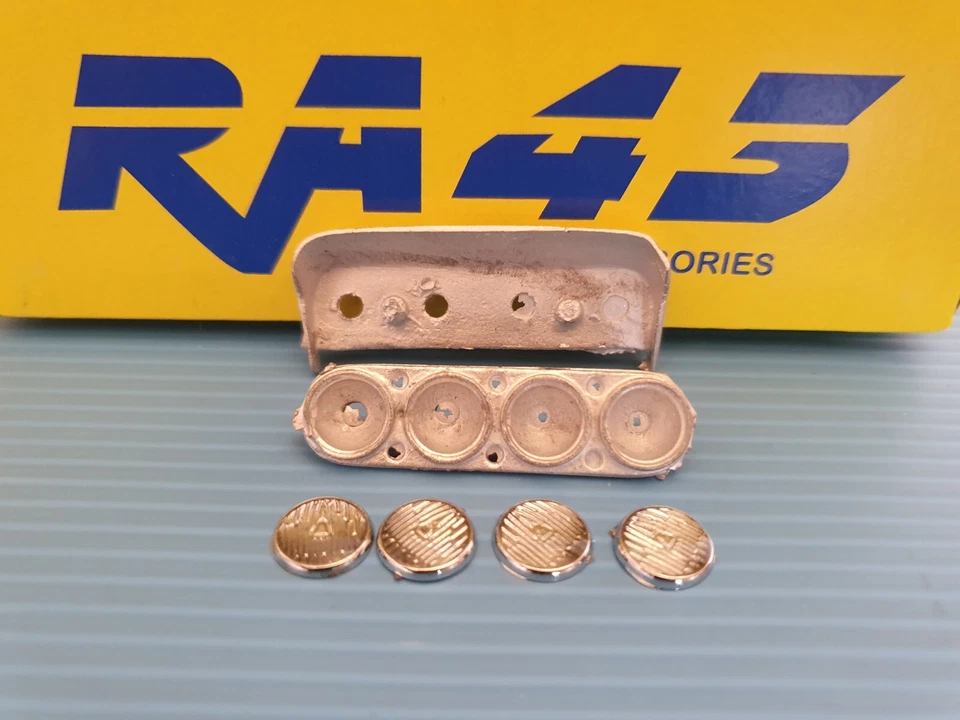 1/18 Fanaliera Lancia Delta 4wd/8v/16v/HF - Immagine 1 di 1