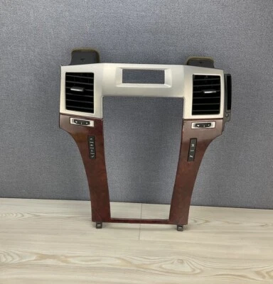 ⭐️2007-2014 Cadillac Escalade Radio Trim Bezel w/ Vents. OEM. Free Shipping! - Изображение 1 из 4