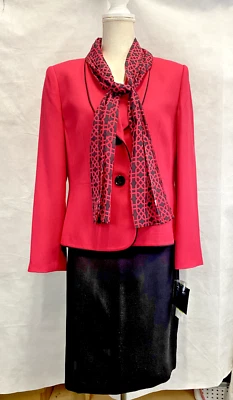 Traje Falda Le Suit Petite Rosa y Negro con Bufanda Talla 14P Foto 1 de 4