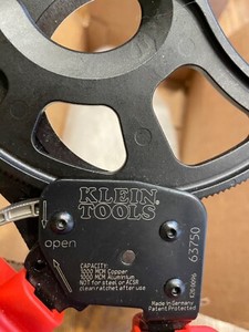 63750 Klein Tools Ratcheting Cable Cutter 1000 Mcm - Brand New