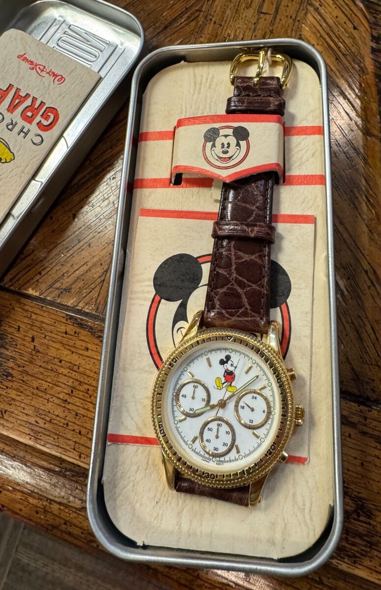 Disney Mickey Watch In Disney Watches & Timepieces (1968-Now Disney Mickey Watch In Disney Watches & Timepieces (1968-Now