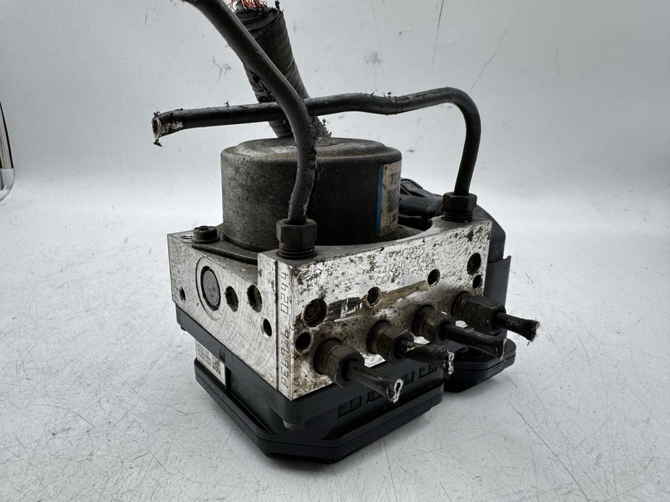 Nissan Máxima 2007-2008 ABS módulo de bomba de freno antibloqueo OEM 47660 ZK40A Foto 1 de 4