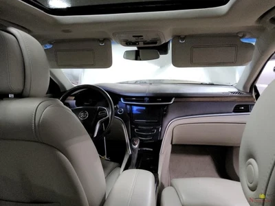 2014 凯迪拉克 XTS 内后视镜 — 第 1/4 张图片