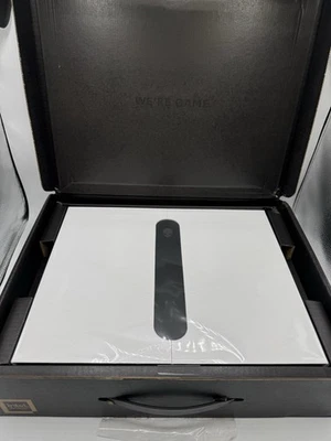 NUEVA Laptop para Juegos Alienware X16 R2 – 16′′ QHD+ 240 Hz – Intel Core Ultra 7 155H Foto 1 de 4