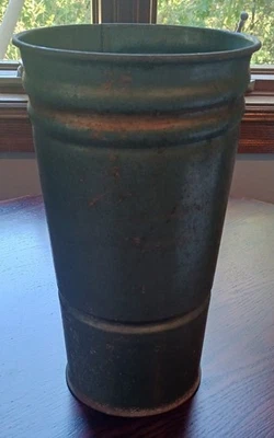 Balde de exposição vintage metal verde pintado galvanizado floricultura mercado floral - Imagem 1 de 4