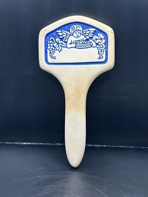 Heart Land 1995 Porcelain Angel/Grape Re-MarkablePlant Stake Lynn Ulick!! - Image 1 of 4