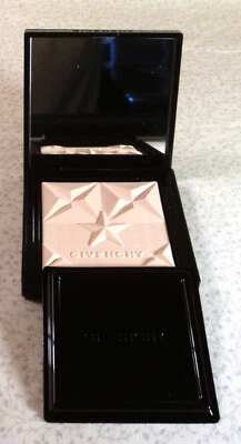 Givenchy Les Saisons Healthy Glow Powder - 00 Moonlight Saison - 0.35 oz. - Image 1 of 2