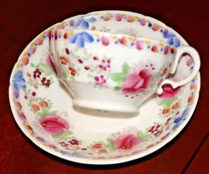 Antique HAND PAINTED Teacup & Saucer-beautiful COLORS delicate FLORAL Design - Bild 1 von 10