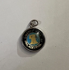 Vintage Hoffman 925 Sterling Silver Liberty Bell Philadelphia Round Pendantđź’— - Picture 1 of 4