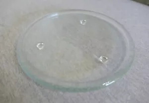 Round Clear Glass Footed Statue Candle Vase Plant Knick-Knack Base Display Plate - Picture 1 of 5