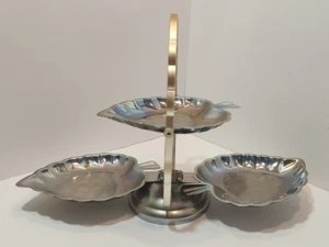 Vassoio da portata pieghevole vintage tono argento 2 livelli con 3 vassoi a forma di foglia - Foto 1 di 13