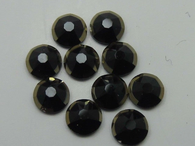 16ss ORO BORDE JET/DORADO FLATBACK Estrás Europeo 1gr. Foto 1 de 1