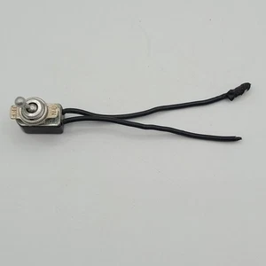 Vintage LEVITON Kippschalter Metall ON OFF Elektro Hardware USA Steam Punk - Bild 1 von 9