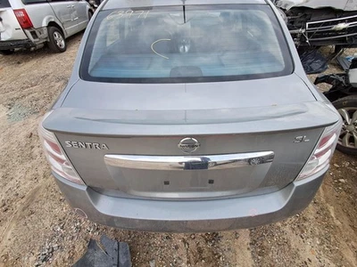 Maletero/portón trasero con alerón para 10-12 SENTRA 2712361 Foto 1 de 4