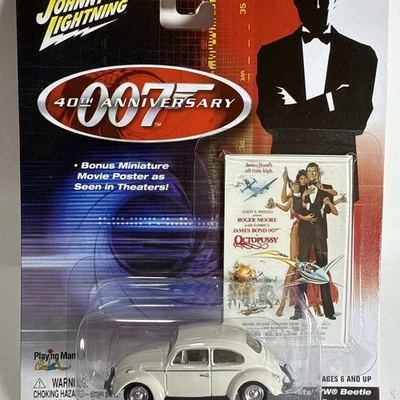 Johnny Lightning 007 Octopussy 40 Aniversario Turistas Alemanes Blanco VW Escarabajo I14 Foto 1 de 2