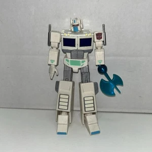 Hasbro Transformers R.E.D. Ultra Magnus Action Figure 6" 2020 White - Picture 1 of 3