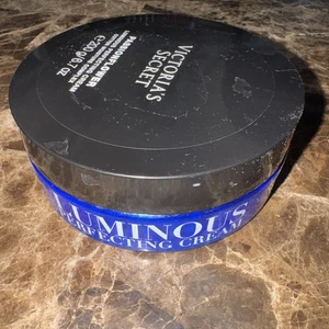 Crema Perfeccionadora Luminosa Pasiflora Victoria’s Secret 6.7 OZ CREMA CAMBIO - Imagen 1 de 4