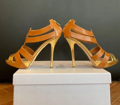 Sandalia vintage de tacón alto con tiras DIOR en coñac con acento dorado talla 38,5 Foto 1 de 4