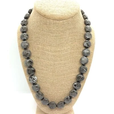 ВИНТАЖНЫЙ ПЯТНИСТЫЙ КЕРАМИЧЕСКАЯ МОНЕТА БУСИНА ОЖЕРЕЛЬЕ ИЗ ЧИСТОГО СЕРЕБРА БОЛЬШАЯ ЗАСТЕЖКА - Изображение 1 из 4